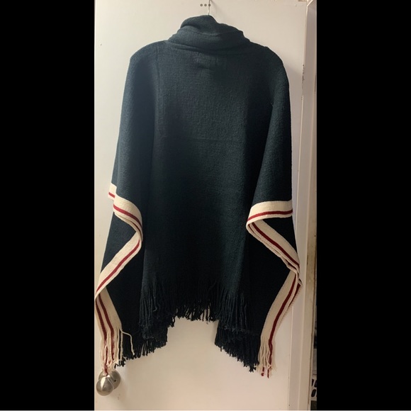 🌟 Cowl Neck Poncho Cape-Black - Picture 3 of 3